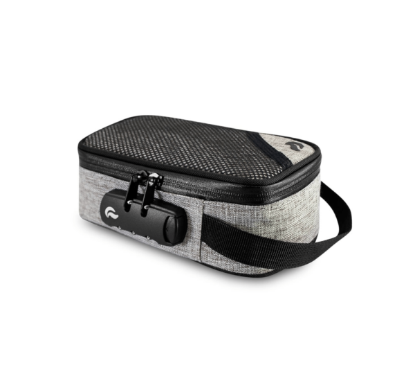 This light weight and portable travel case comes in grey.